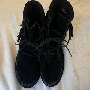 Black Minnetoka Moccasin Boots